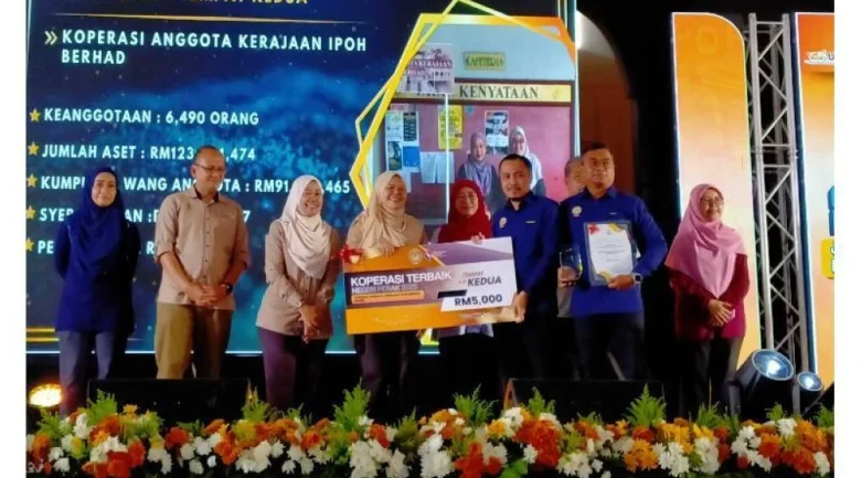 Pertanian komuniti tingkat ekonomi Kampung Selarong