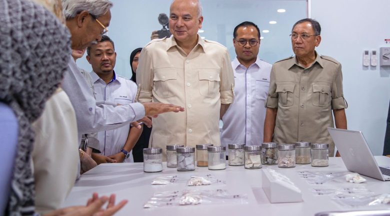 Akreditasi MS ISO perkukuh Terra Mineral Lab